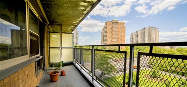 Primary Photo - 458 Neptune Ave