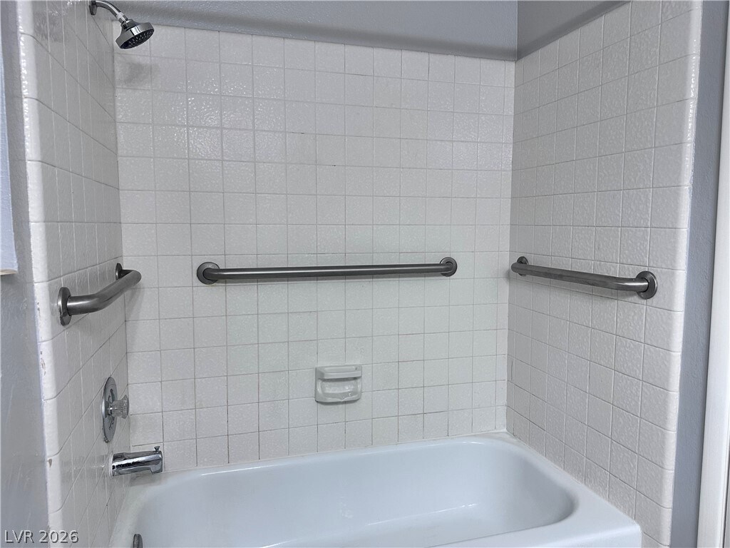 Foto del edificio - 8413 Dunphy Ct