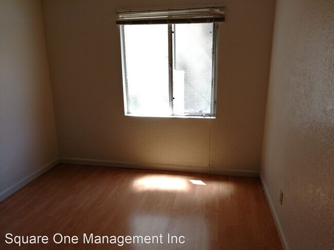 Building Photo - 2750 Dwight Way