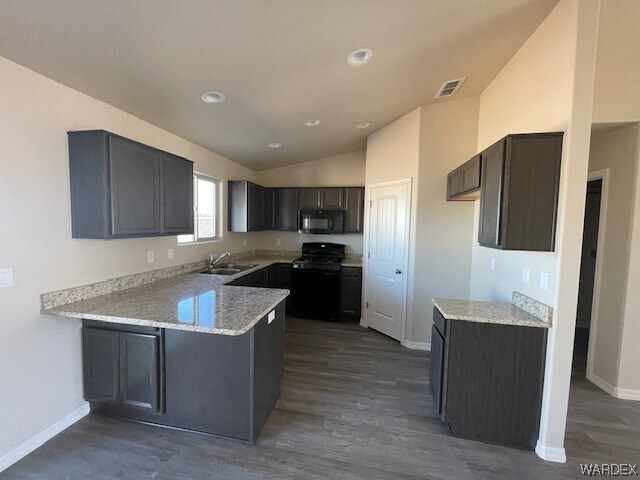 Building Photo - 3281 Whitehead Ave