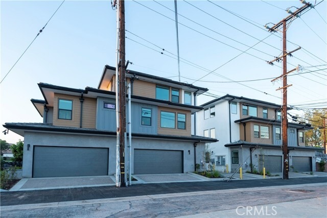 Foto del edificio - 5922 Encinita Ave
