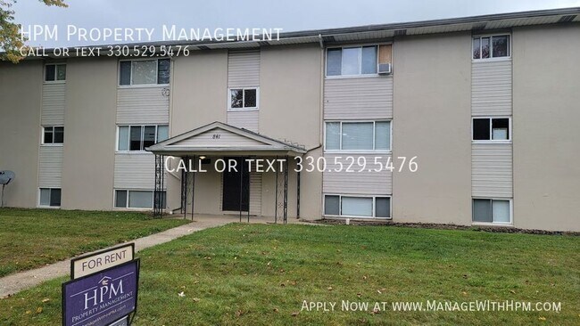 Foto del edificio - 841 Silver Meadows Blvd