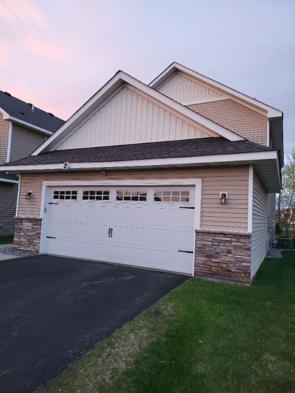 Primary Photo - 12418 69th Ln NE