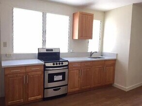 Building Photo - 1246 Akamai St