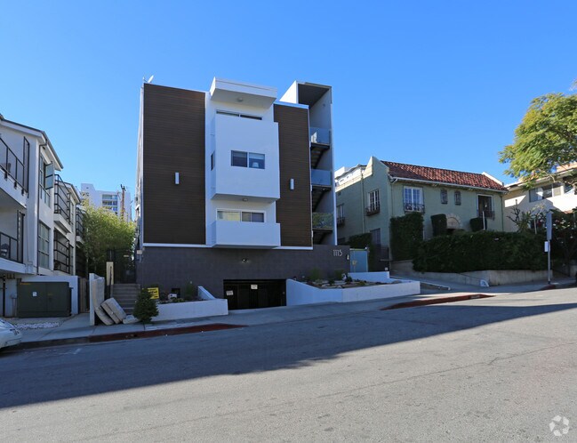 Building Photo - Hacienda Villas
