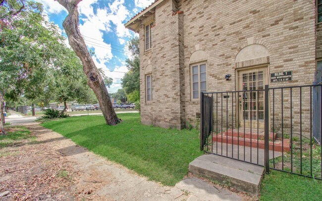 Foto del edificio - 1428 Wentworth St