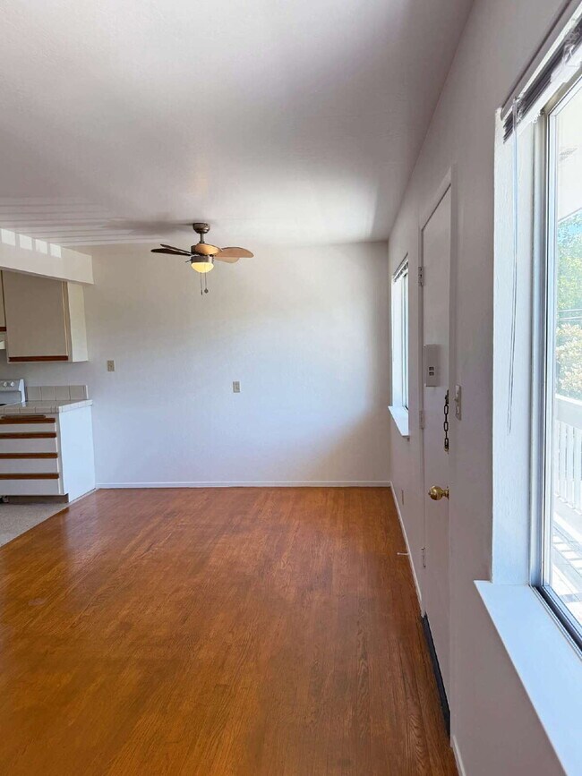 Foto del edificio - Charming 1BD/1BA Apartment Near Sonoma Plaza - Available Now.