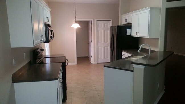 Building Photo - 5646 Indigo Crossing Dr