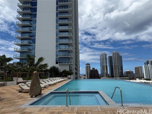 Foto del edificio - 1515 Liona St