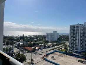 Building Photo - 3015 N Ocean Blvd