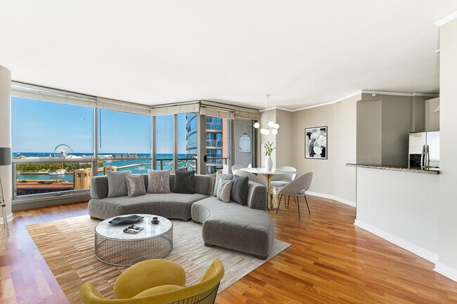 Foto del edificio - 420 E Waterside Dr