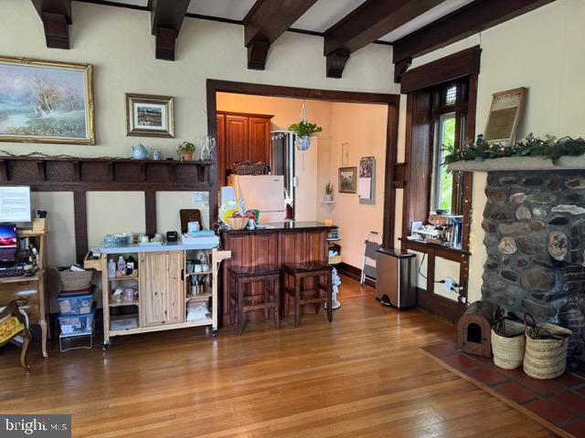 Foto del edificio - 348 Green Ln