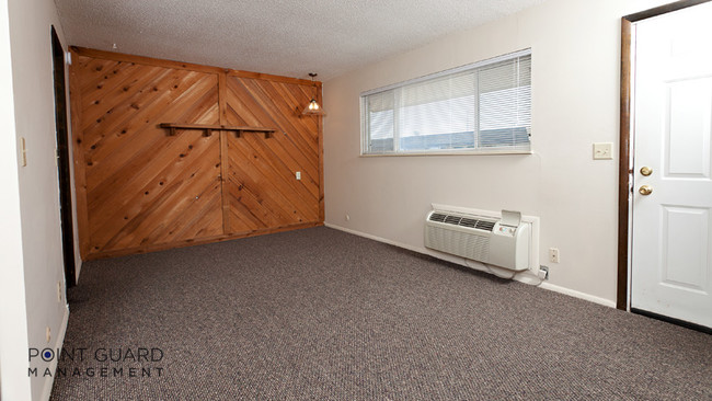 Building Photo - 2727 N Amidon St