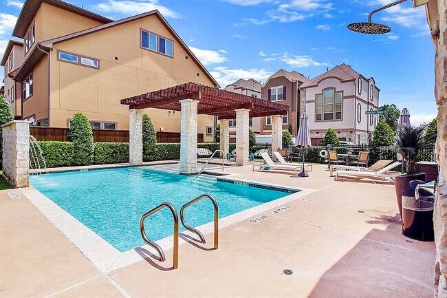 Foto del edificio - 6755 Highclere Manor Ln