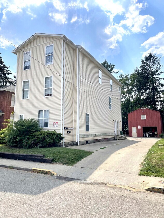 Primary Photo - 15 Elliott St
