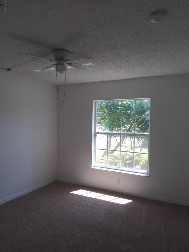 Foto del edificio - 6540 Addie Ave