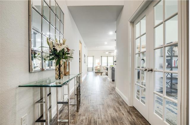 Foto del edificio - 933 Slate Ln