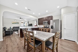 Building Photo - 4915 Purple Wisteria Ln