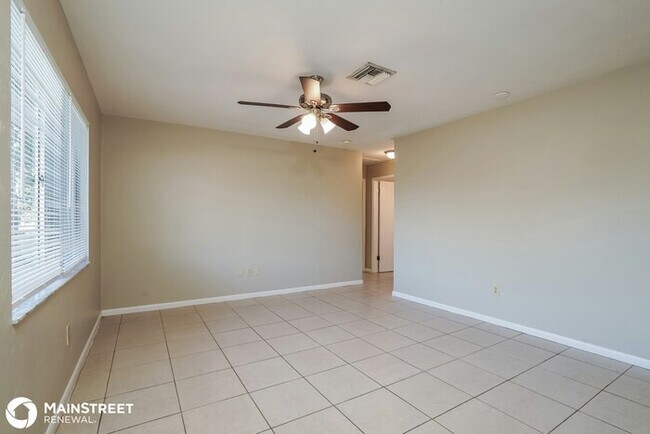 Building Photo - 12601 2nd St, Fort Myers, FL 33905