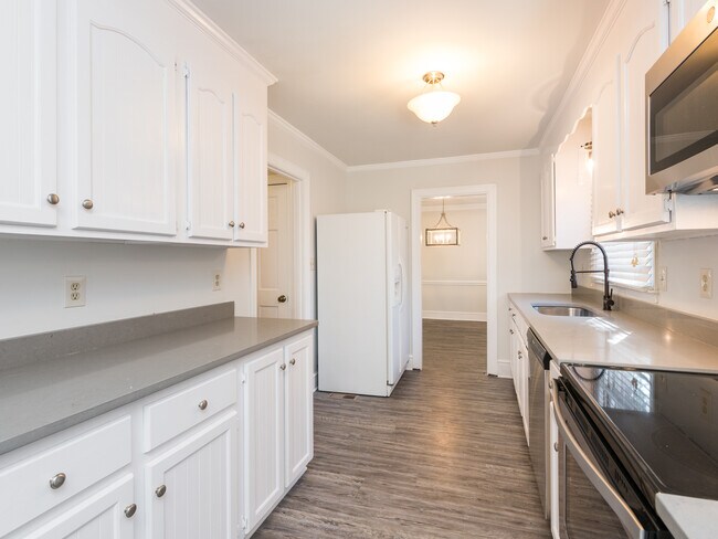 Building Photo - 7802 Ridgeloch pl