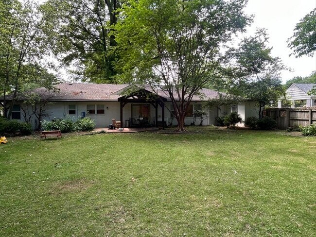 Foto del edificio - 286 Belhaven St