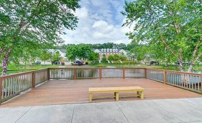Foto del edificio - 7362 PebbleLake