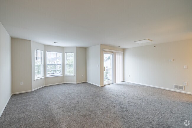 2BR, 2BA - 1,055SF - Living Room - C - Fox Hill Run