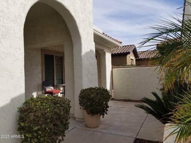 Building Photo - 26824 W Potter Dr