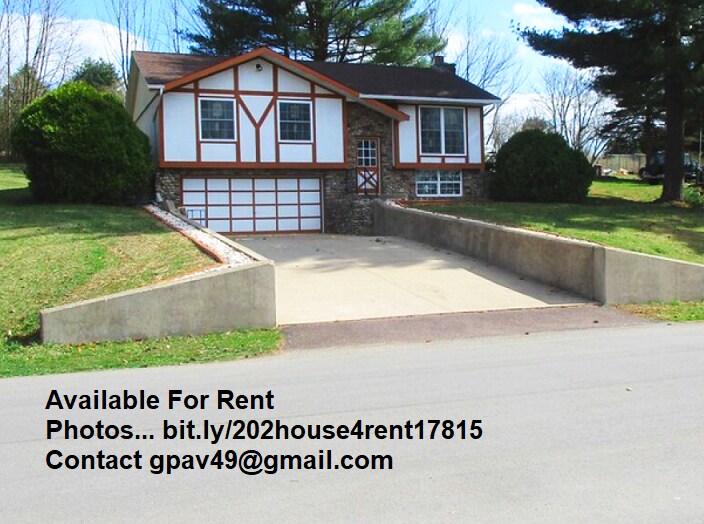Foto principal - 202 Hemlock Ln