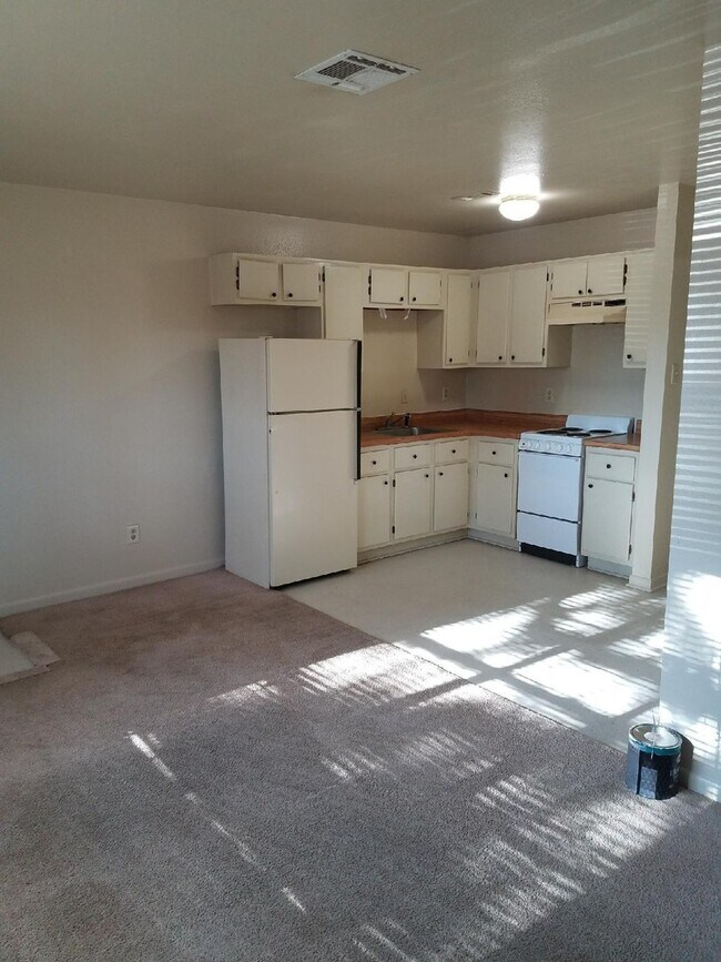 Foto del edificio - Bryan - 1 bedroom 1 bath 4plex