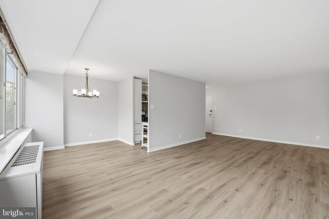 Foto del edificio - 1210 N Taft St