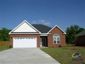 Building Photo - 614 Stirling Bridge Dr