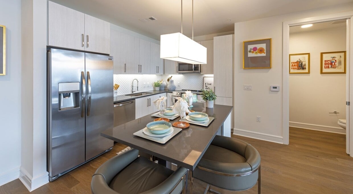Primary Photo - Downtown Studio at $1,680 — 1.5 Months Fre...