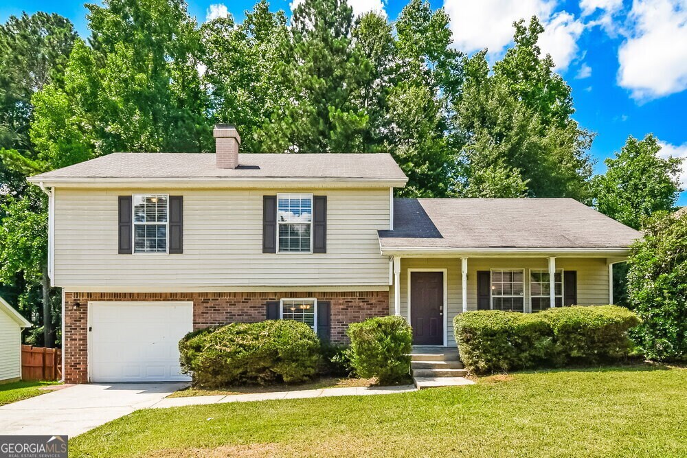 Foto principal - 5620 Regency Forest Ct
