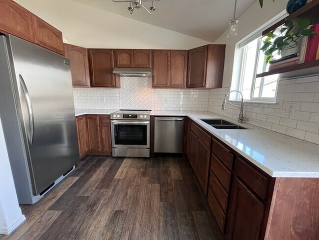 Foto del edificio - Beautiful 3 bedroom 2 bath home in Post Falls.