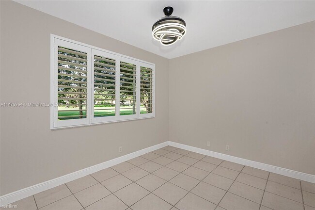 Foto del edificio - 3 br, 2 bath Townhome - 1076 SW 158th Way ...