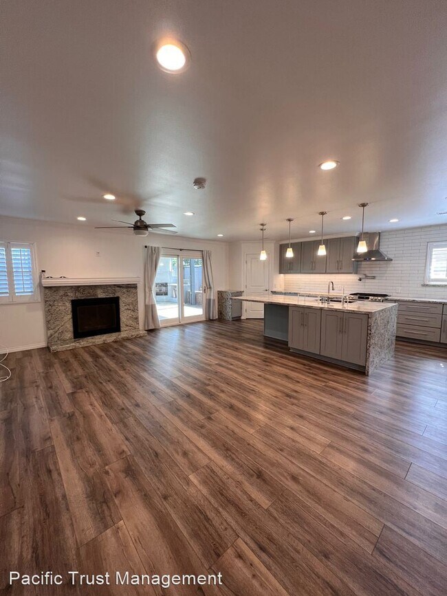 Foto del edificio - 3 br, 2 bath House - 8476 San Clemente Way