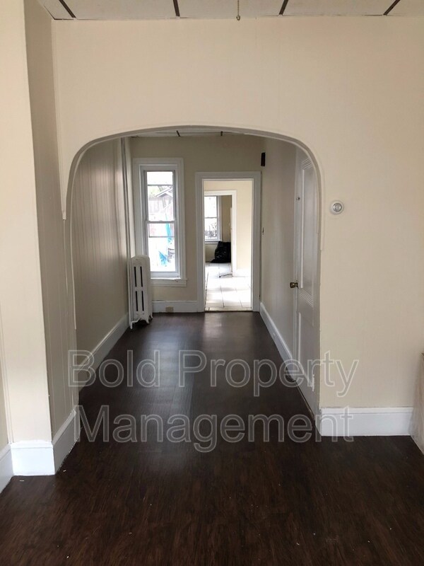 Building Photo - 143 Mulberry St
