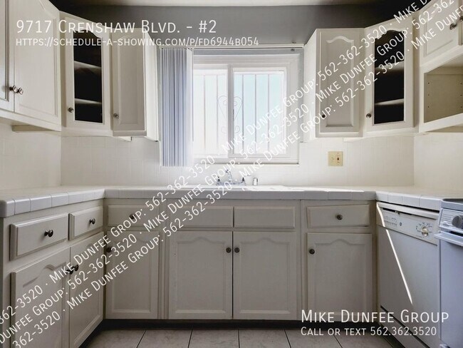 Building Photo - Charming 2-Bedroom Apartment in Ideal Loca...