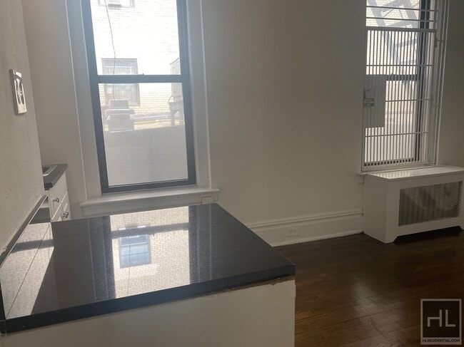 Building Photo - EAST 87 STREET