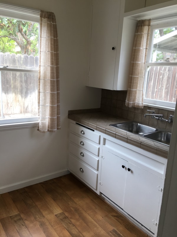 Building Photo - 275 Norumbega Dr