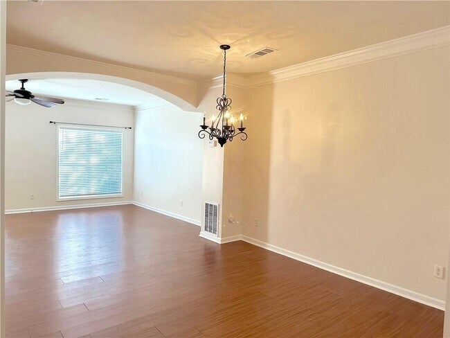 Building Photo - 1011 Primrose View Cir NW