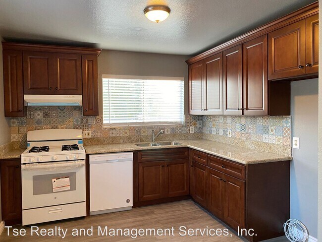 Foto del edificio - 1131 N Ave 56