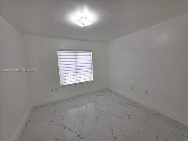 Foto del edificio - 14775 SW 83rd Ln