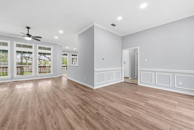 Building Photo - 4405 Cordoba Cir