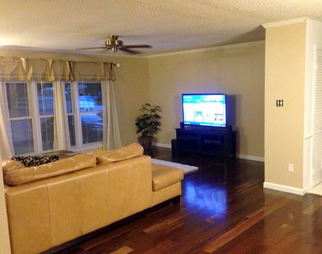 Foto del edificio - 1317 Drexel Cir