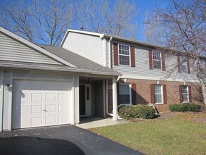 Building Photo - 1020 Chaucer Ct