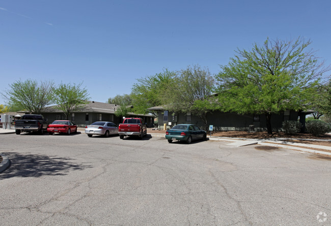 Building Photo - Coolidge Station Apartments