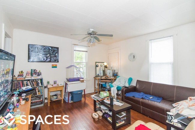 Foto del edificio - 2314 W Winnemac Ave