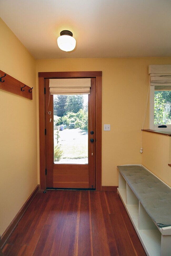 Foto del edificio - 9233 SW Brier Pl